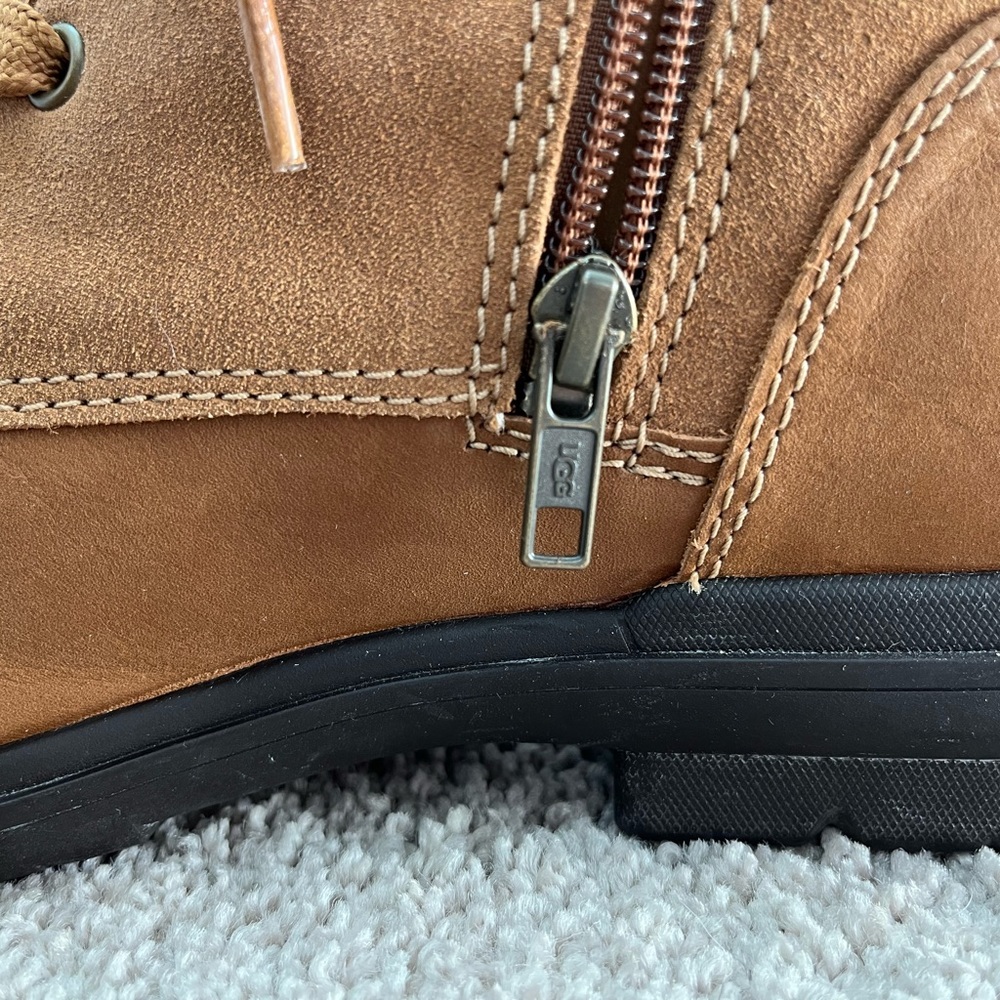 UGG Hapsburg Hiker Woman’s Boots - Picture 7 of 10